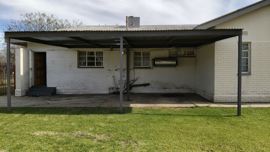 3 Bedroom Property for Sale in Hennenman Free State
